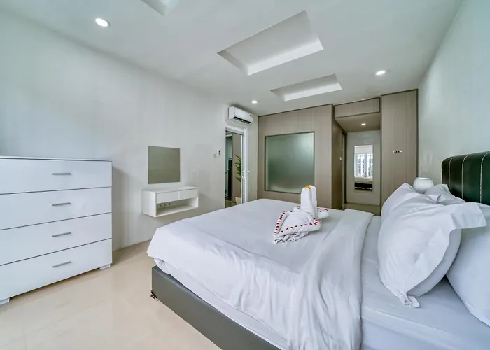 アパート 3bd Modern In With Bbq & Huge Shared Pool *