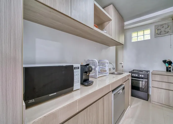 3bd Modern In With Bbq & Huge Shared Pool アパート サヌール