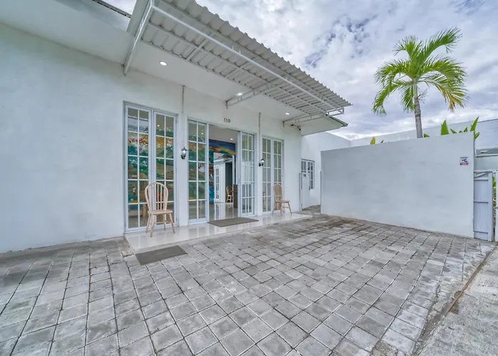 アパート 3bd Modern In With Bbq & Huge Shared Pool サヌール